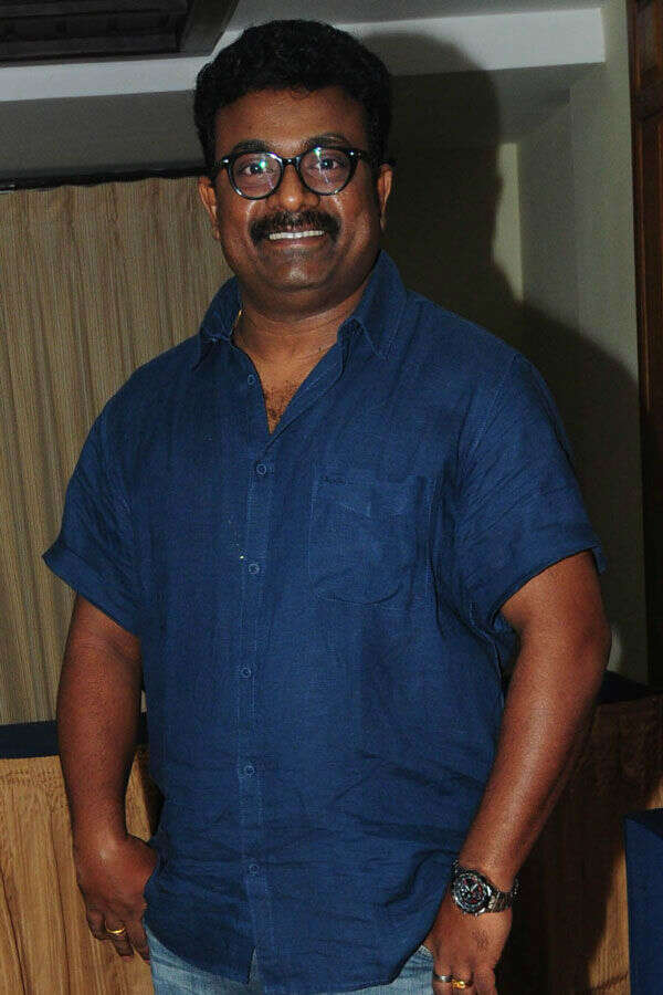 Kalabhavan Shajohn