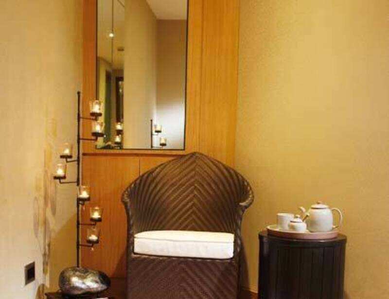 R The Spa