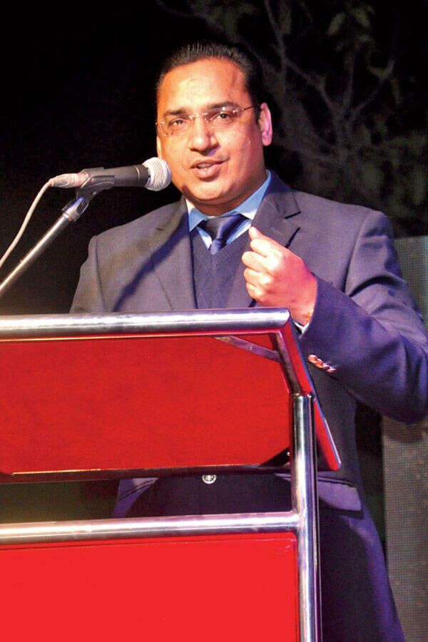 Rakesh Kumar Pictures