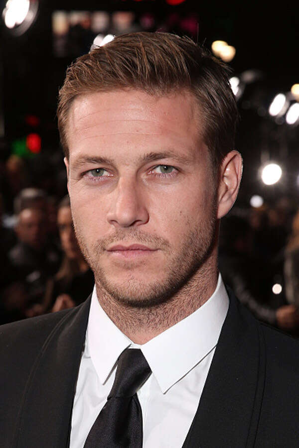 Luke Bracey Pictures