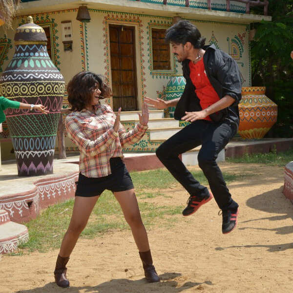 Seeni Pictures