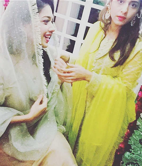 Sanam Jung Images