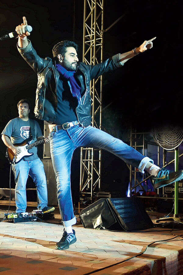 Shekhar Ravjiani