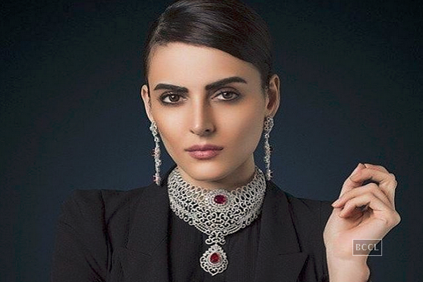 Mandana Karimi Photos
