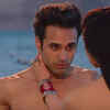 Article image for: <i class="tbold">sanam re</i>