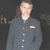 Article image for: <i class="tbold">arjun khanna</i>