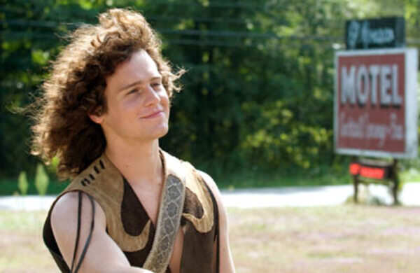 Jonathan Groff Photos