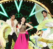 IIFA Utsavam 2016: Performances