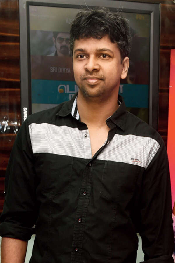 Madhan Karky Stills