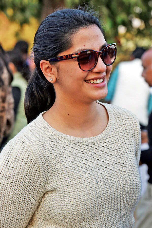 Divya Singh Photos