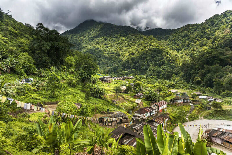 Views over Bomdila