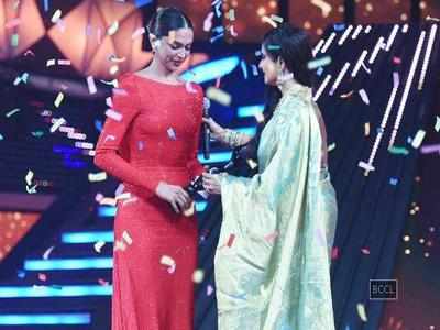 Bajirao Mastani sweeps IIFA awards; Deepika Padukone bags Best