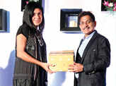 Socialites at fashion event