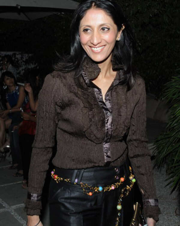 Nishi Singh Pictures