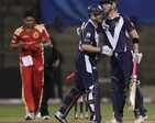 Victoria thump RCB