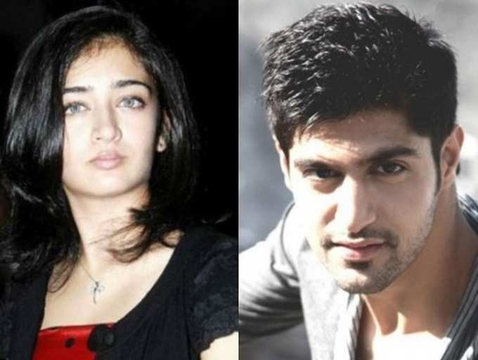 Akshara Haasan-Tanuj Virwani part ways?