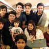 Article image for: Shah Rukh’s photo with his kids and their friends goes viral