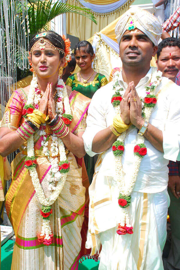 Manju Swaraj Wallpapers