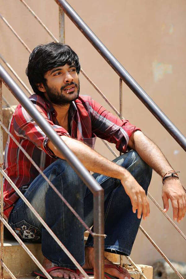 Siddhu Jonnalagadda Wallpapers
