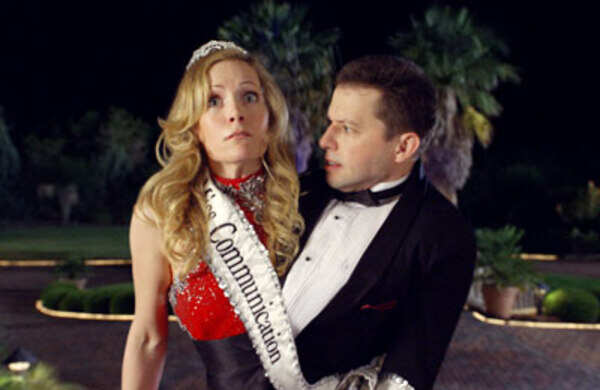 Leslie Mann Photos