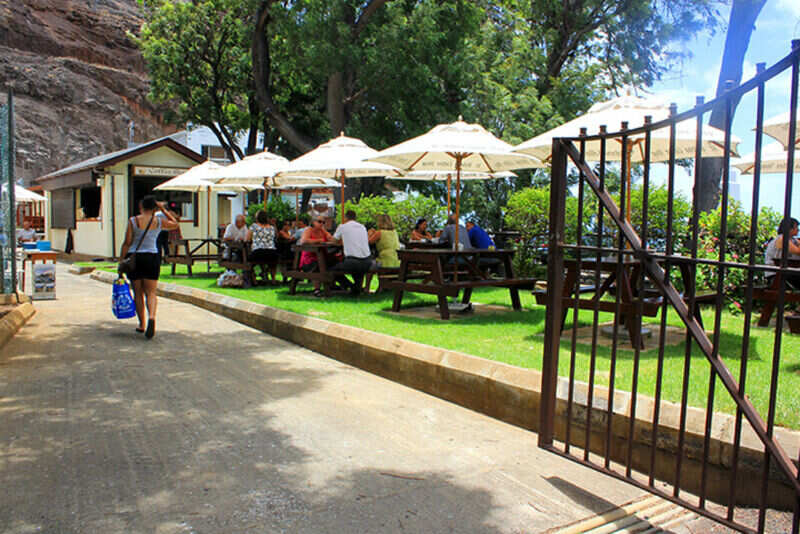 Coffee-Shop-St-Helena-Tourism