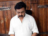 Celebs pay respects to Jishnu