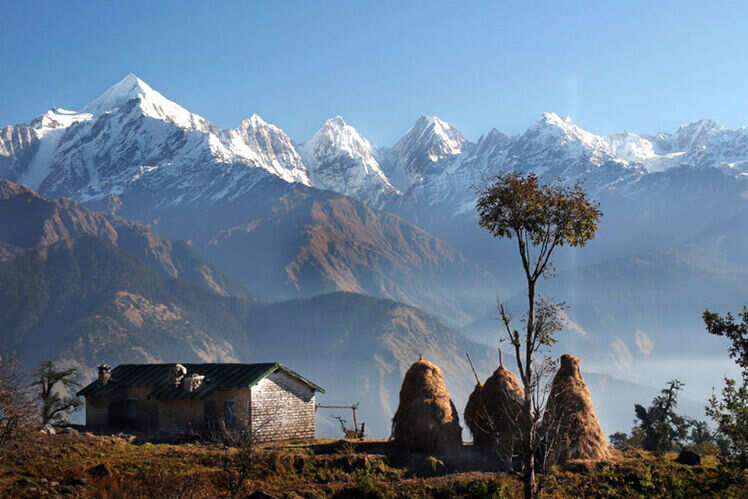 An unforgettable drive to the snowscape of Munsiyari An unforgettable drive to the snowscape of Munsiyari