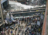 Many feared trapped as Kolkata flyover collapses