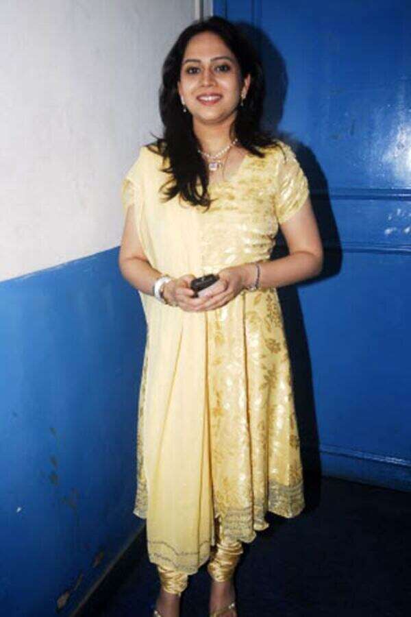 Bela Shende Pictures