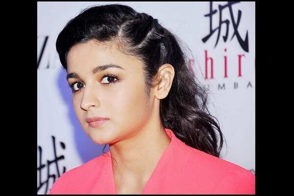 Gauri Shinde Images