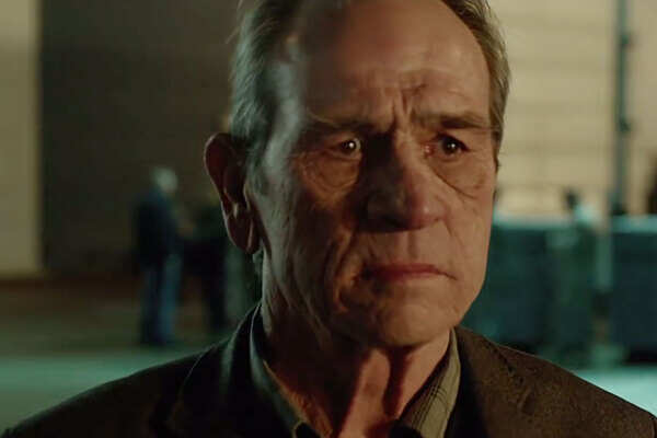 Tommy Lee Jones Stills