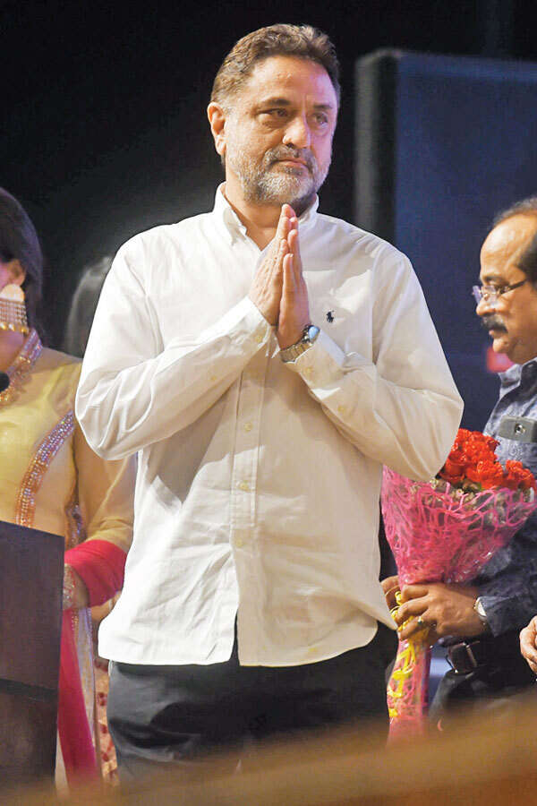 Harry Baweja Photos