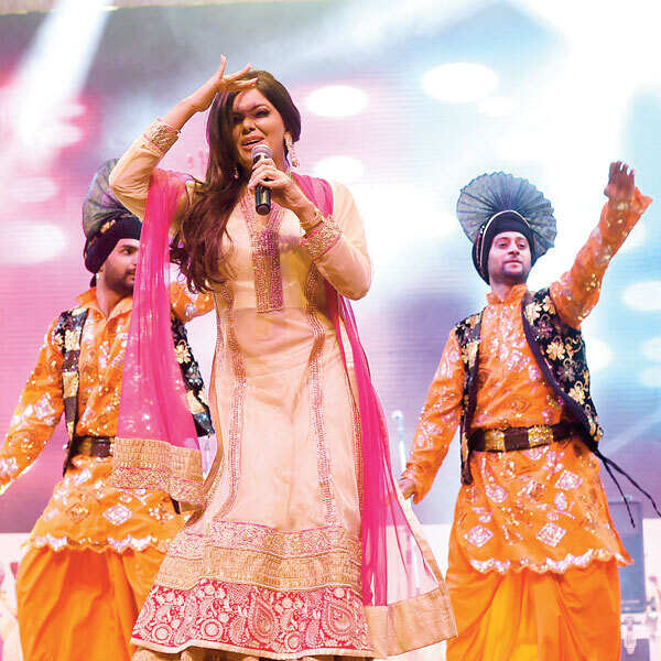 Satinder Satti Photos