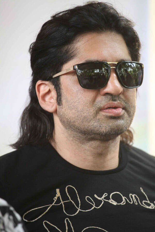 Raj Vardhan Photos