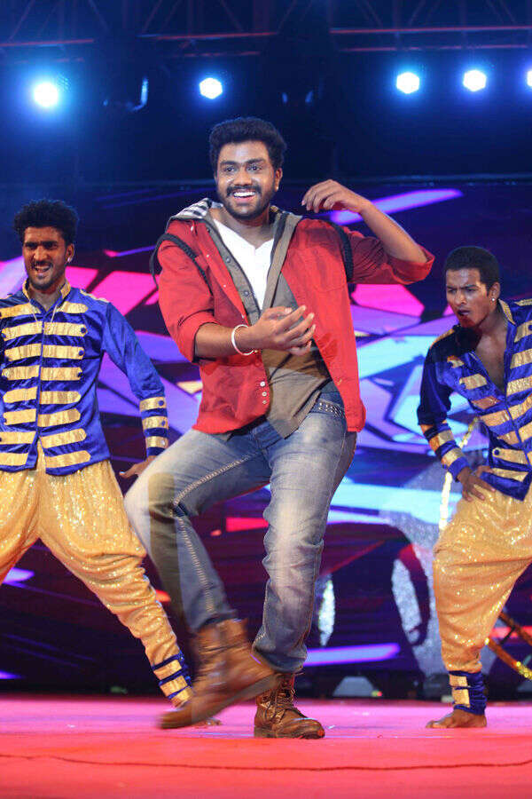 Anoop Revanna Photos