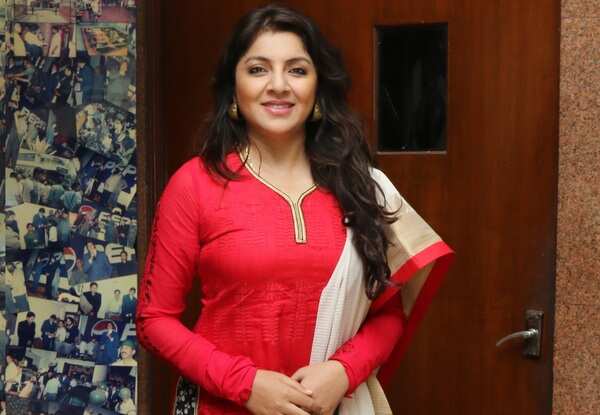 Locket Chatterjee Images