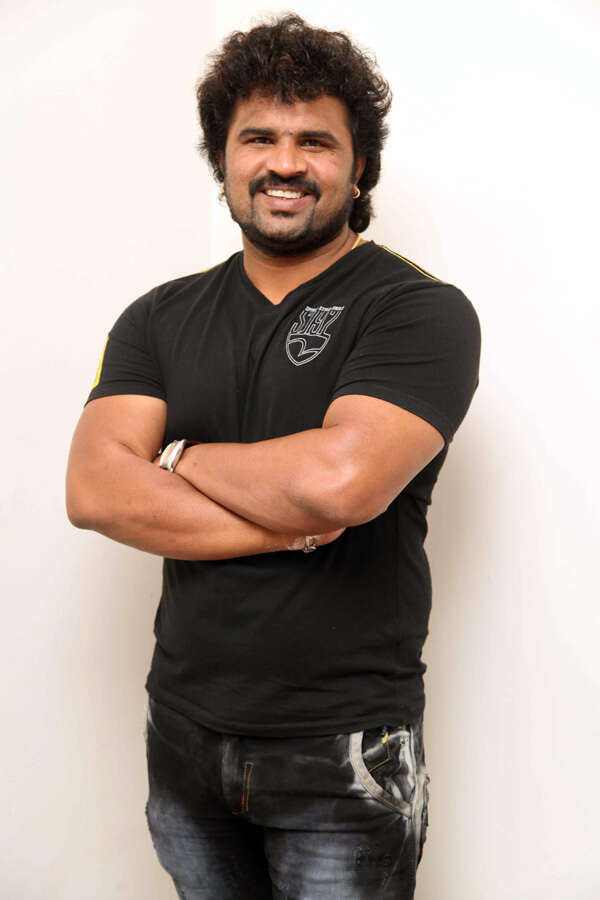 Vikram Arya Photos