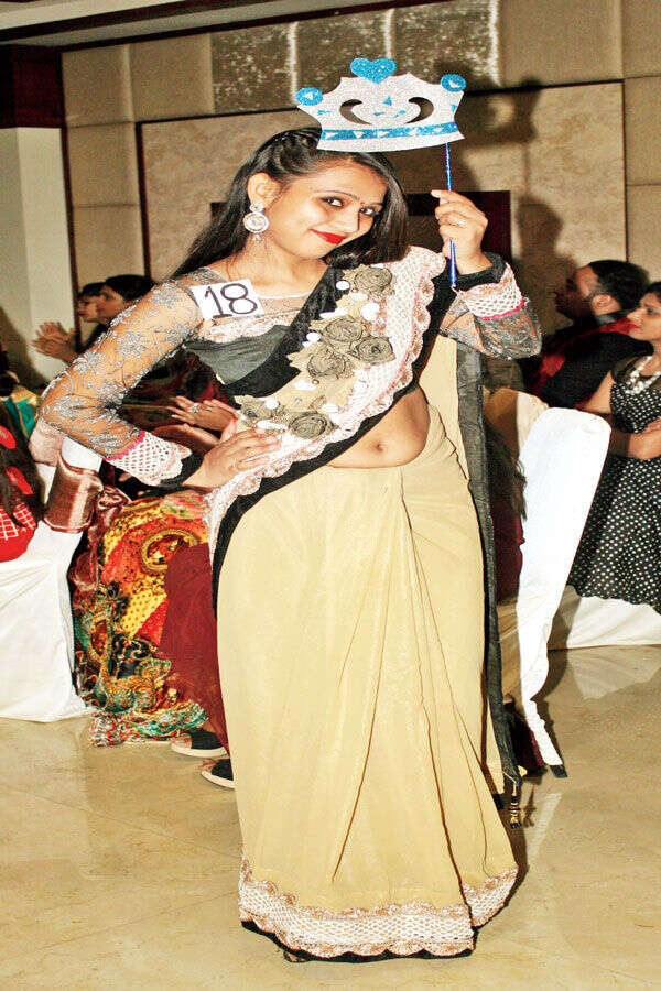 Divya Singh Images