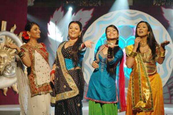 Sonali Sachdev Photos