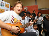 Shane Watson visits Bengaluru