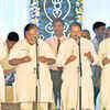 Article image for: Trending photos of <i class="tbold">bengal cm</i> on TOI today