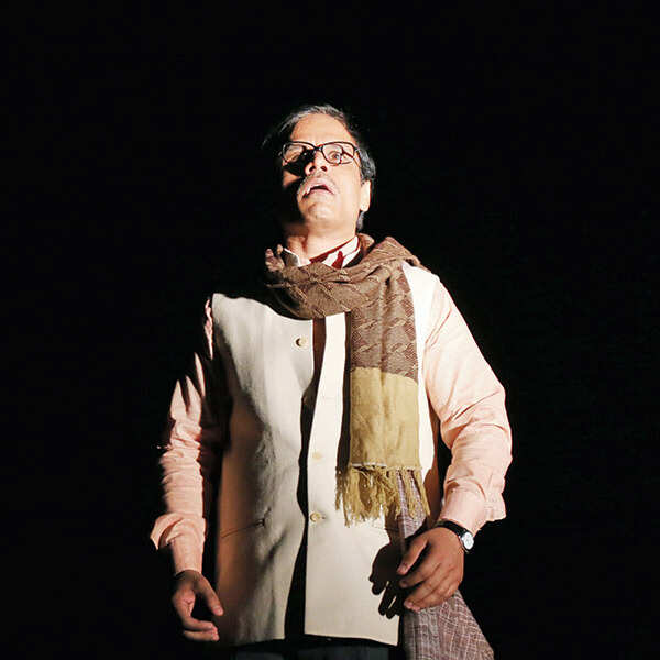 Rakesh Chaturvedi Photos