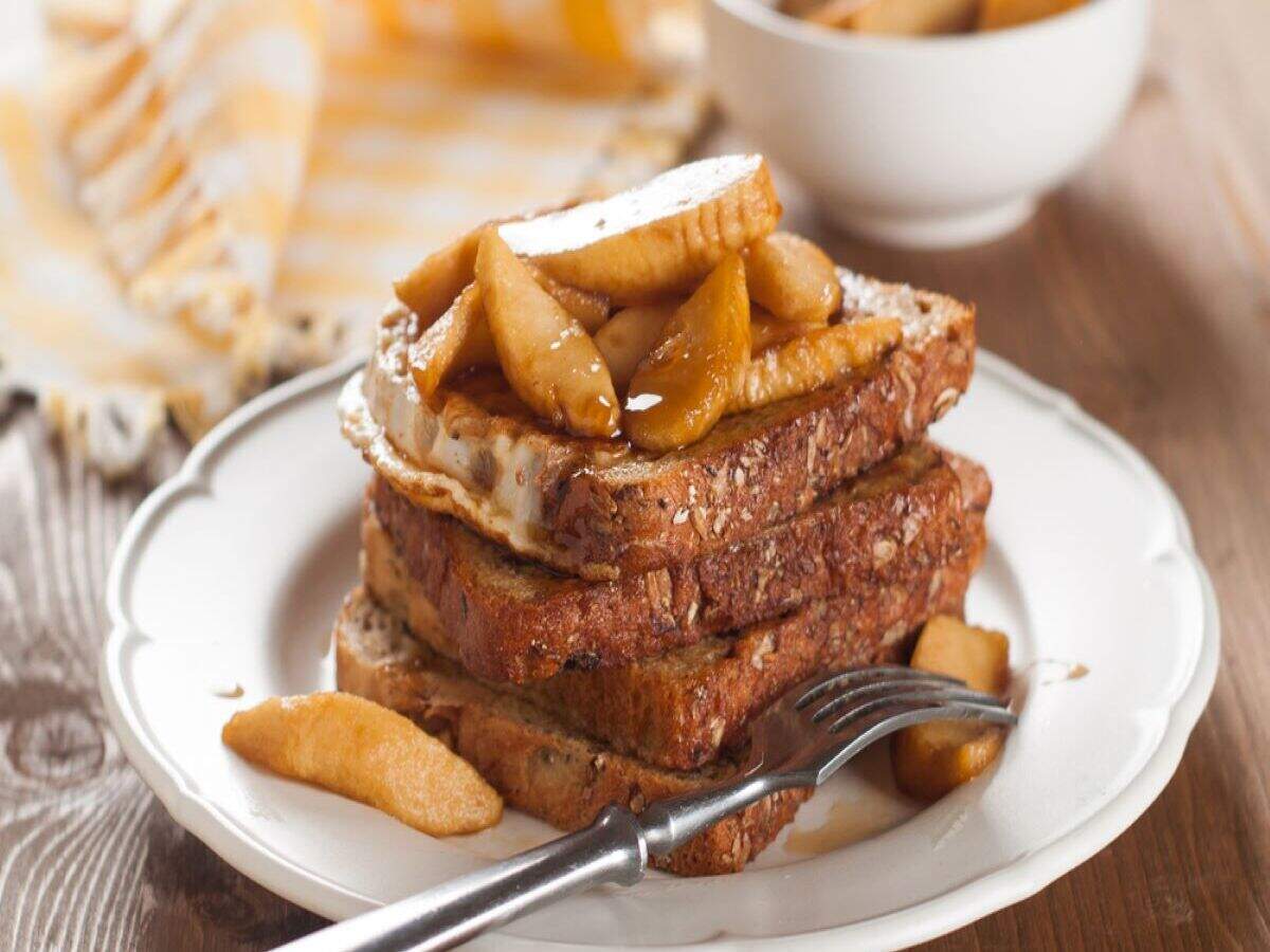 French Toast with Apples Recipe