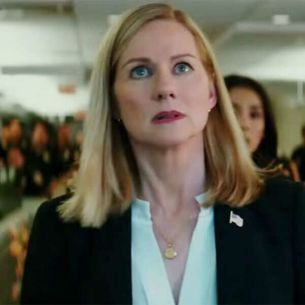 Laura Linney Wallpapers