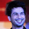 Article image for: Shahid’s <i class="tbold">witty</i> reply when asked about becoming a producer