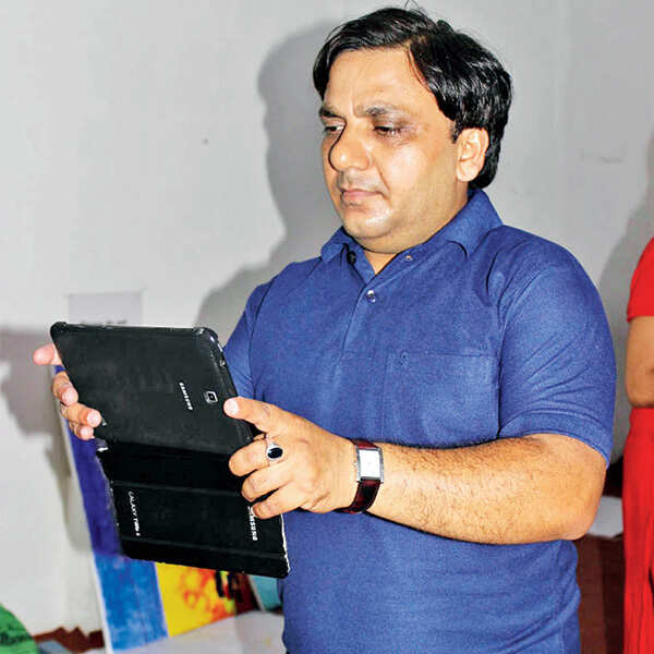 Vijay Kant Photos