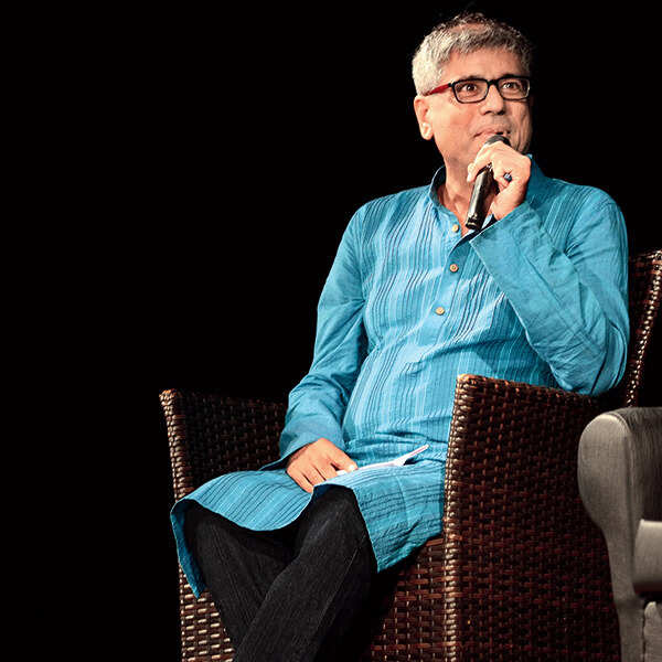 Mahesh Dattani Images