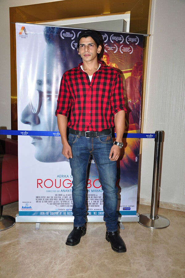 Amaan Khan Photos