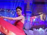 'An Ode To Weaves and Weavers' Fashion Show
