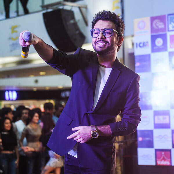 Tony Kakkar Images